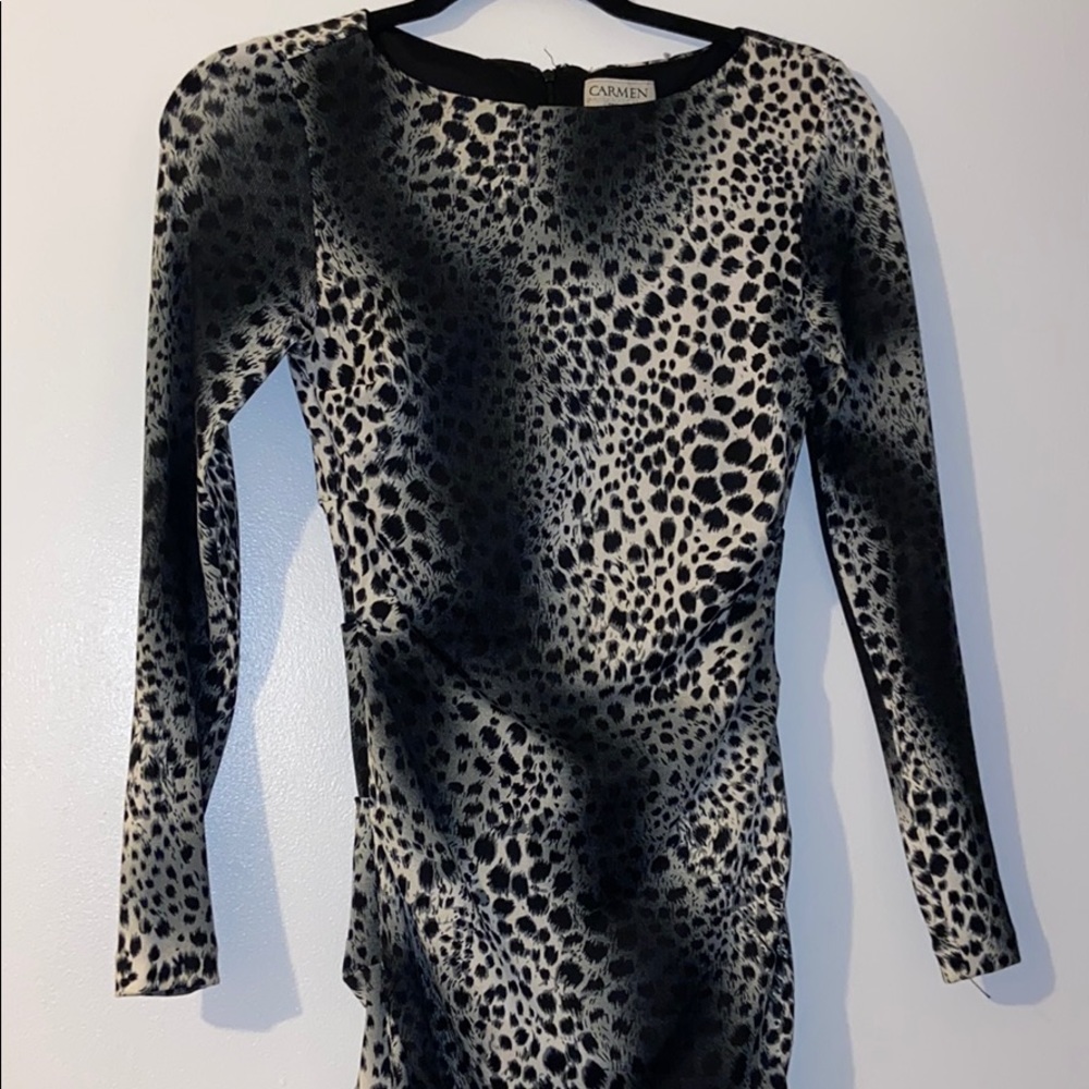 Black & White leopard print stretchy dress.